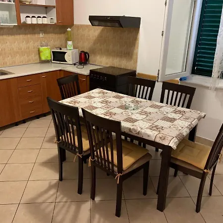 Jurin House 公寓 普利莫顿